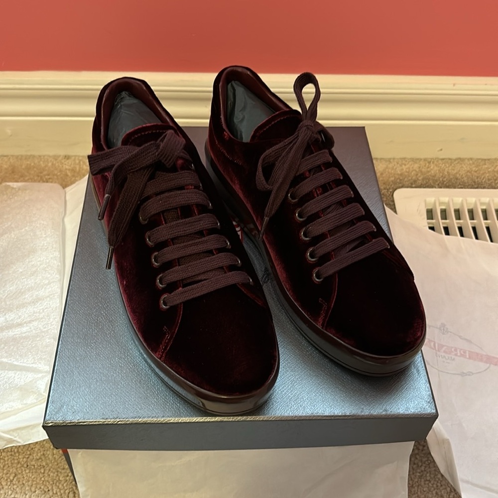 PRADA VELVET PLATFORM RUNNERS - Picture 2 of 8